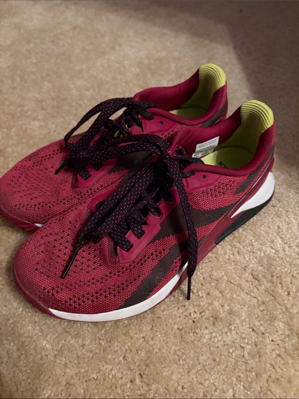 Reebok Burgundy Knit Sneakers size 7